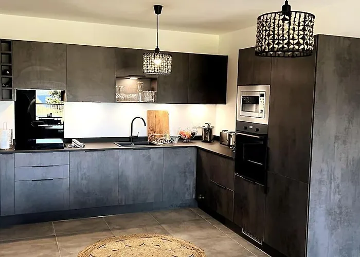 Avec Terrasse 3 Pieces - Vue - 5 Min A Pied פרופריאנו